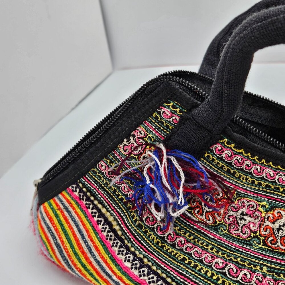 Colorful Embroidered Boho Handbag With Zipper & Dual Handles - Picture 4 of 8